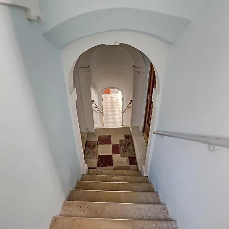 Apartment Idyllisches Direkt In Der Altstadt Von Rovinj, 5 Minuten Zum Rovinj