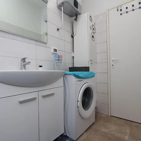 Idyllisches Direkt In Der Altstadt Von Rovinj, 5 Minuten Zum Apartment *