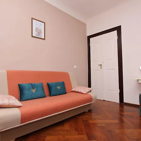 Idyllisches Direkt In Der Altstadt Von Rovinj, 5 Minuten Zum Apartment Rovinj